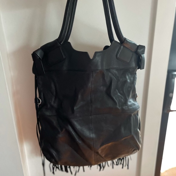 Witchery black leather fringe bag - Picture 5 of 5
